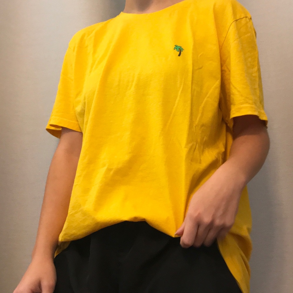 Yellow Oversized T-Shirt with Cute Small Palm Tree